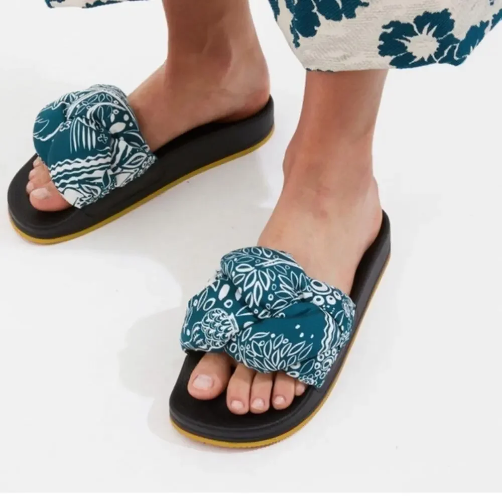 La Double J Treccia Slides Ionic in Twill